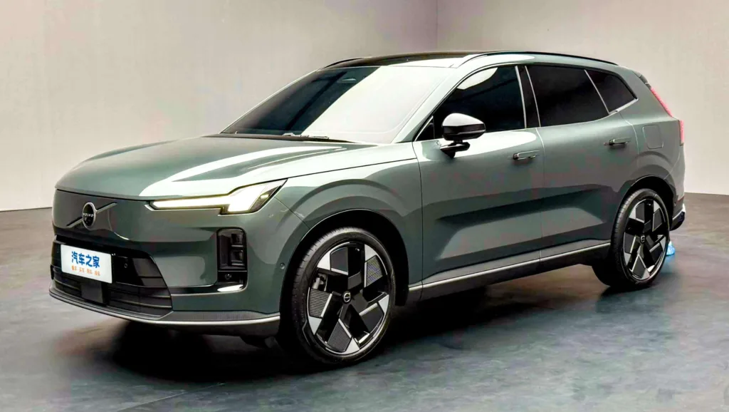 VOLVO XC70: Från Kombi till Modern SUV