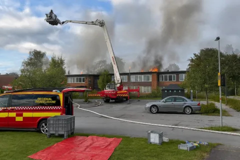 Lägenhetsbrand i Vivalla i Örebro