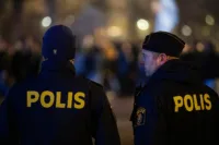 Polisen slår till mot risksupportrar