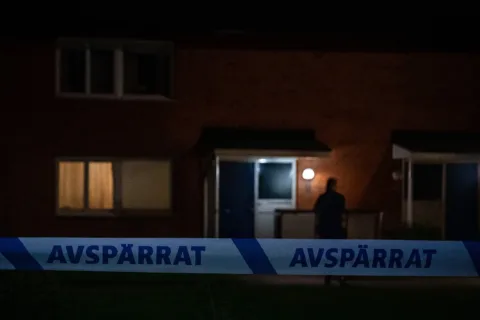 Skottlossning mot bostad i Rönnby