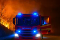 brandbilen kvällsscen