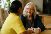 språkkrav inom äldreomsorgen