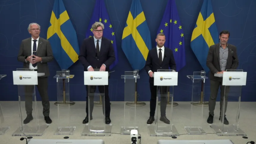 Dubbla straff för gängkriminella